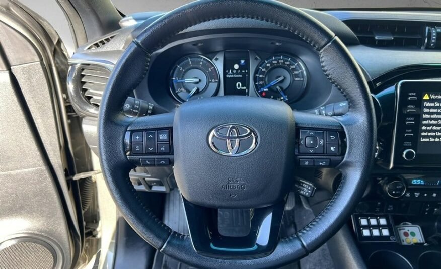 TOYOTA HI-LUX Hilux Double Cab.-Pick-up 2.8 D-4D 204 Invincible 2023