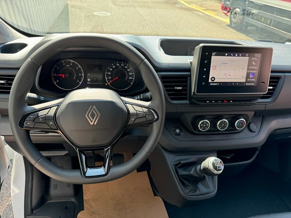 RENAULT Trafic FOURGON Advance KW L1H1 2.0 Blue dCi 110 S NEUF