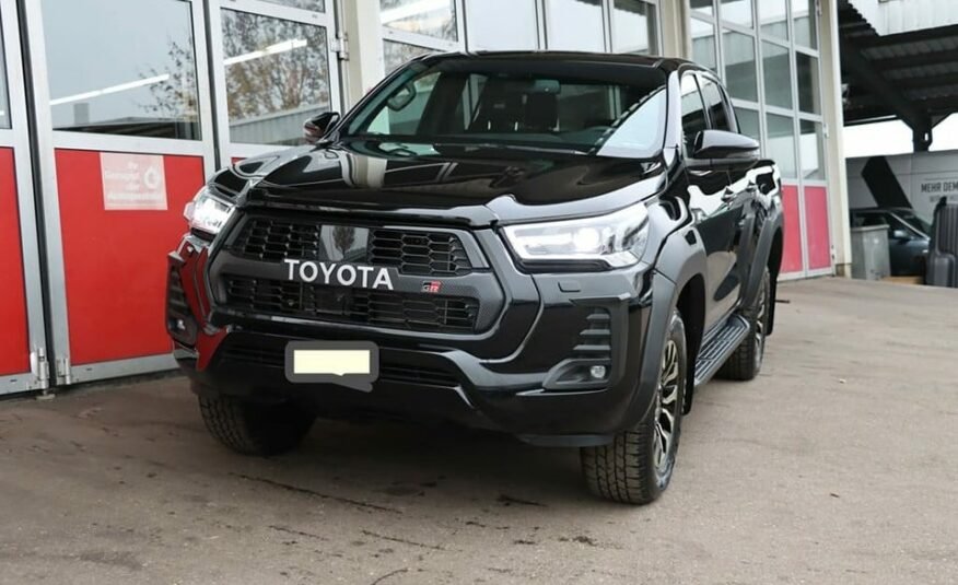 TOYOTA Hilux 2.8D-4D GR Sport Double Cab 4×4 A Véhicule neuf