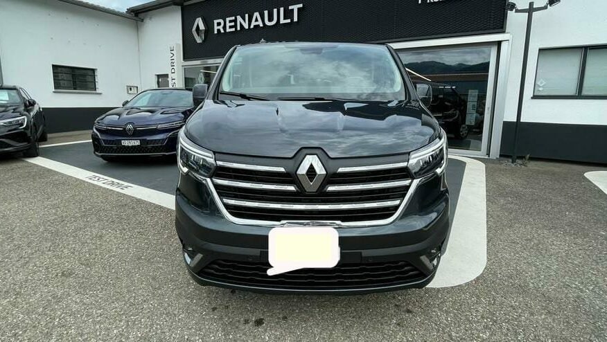 RENAULT Trafic Grand Passenger 2.0 dCi Blue 150 techno 2023