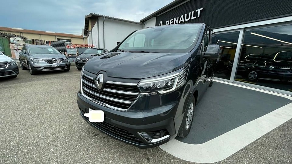 RENAULT Trafic Grand Passenger 2.0 dCi Blue 150 techno 2023