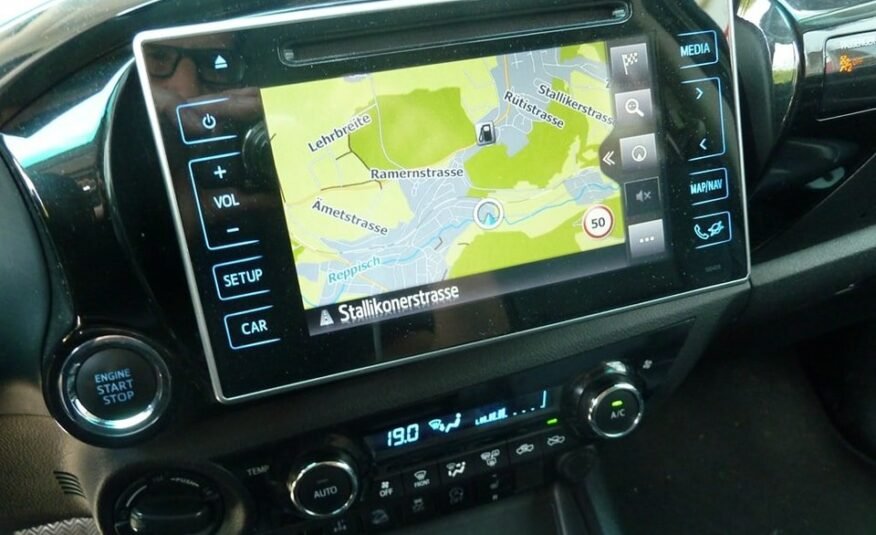 TOYOTA Hilux 2.4-4D Sol Premium Double Cab 4×4 A 2018