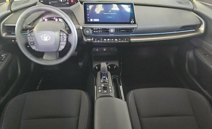 TOYOTA Prius 2.0 Plug-In-Hybrid Style 2024