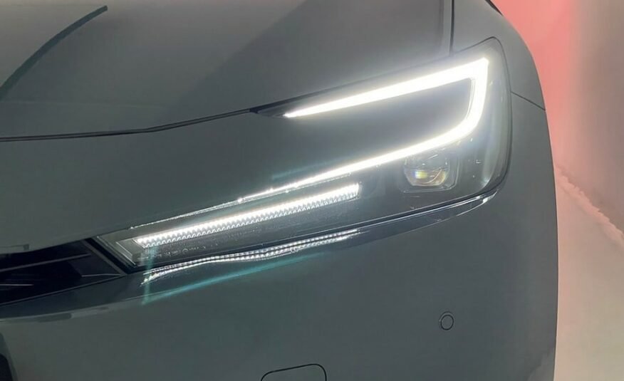 TOYOTA Prius Plug-in Hybrid 2.0 Premium 2024
