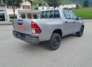TOYOTA Hilux 2.4D-4D Comfort Double Cab 4×4 VEHICULE NEUF