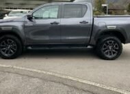 TOYOTA Hilux 2.8D-4D Invincible Double Cab 4×4 A 2022