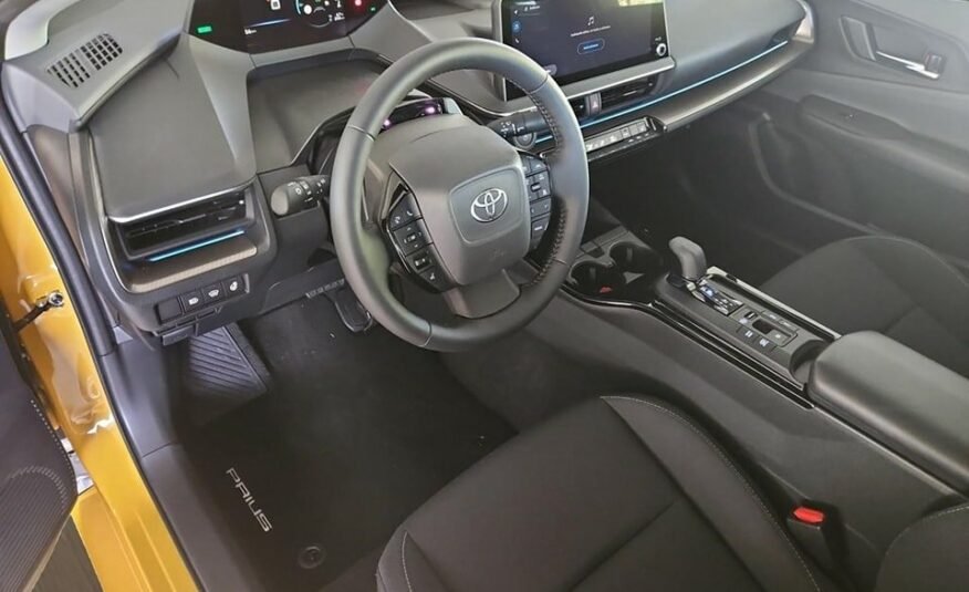TOYOTA Prius 2.0 Plug-In-Hybrid Style 2024