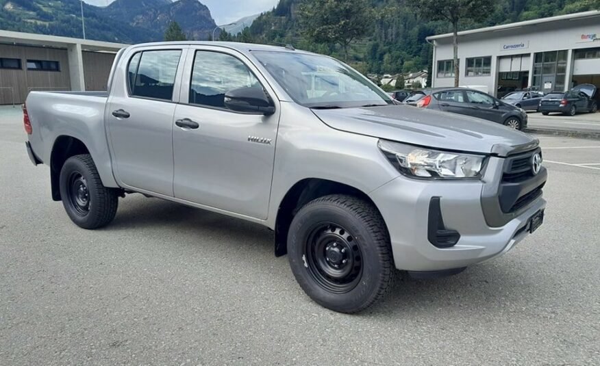 TOYOTA Hilux 2.4D-4D Comfort Double Cab 4×4 VEHICULE NEUF