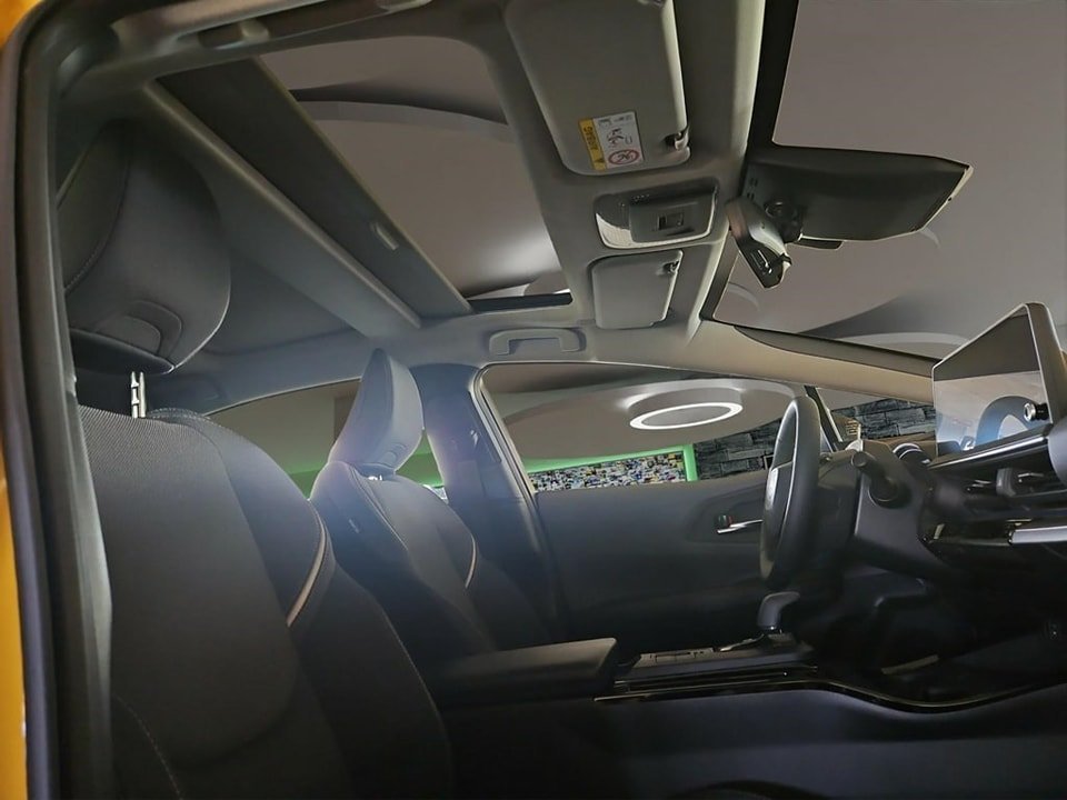 TOYOTA Prius 2.0 Plug-In-Hybrid Style 2024