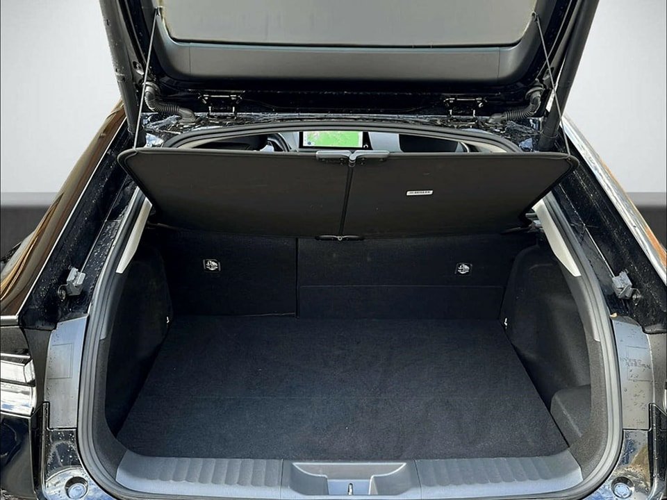 TOYOTA Prius 2.0 Plug-In-Hybrid Style 2024