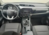 TOYOTA Hilux 2.4D-4D Comfort Double Cab 4×4 VEHICULE NEUF