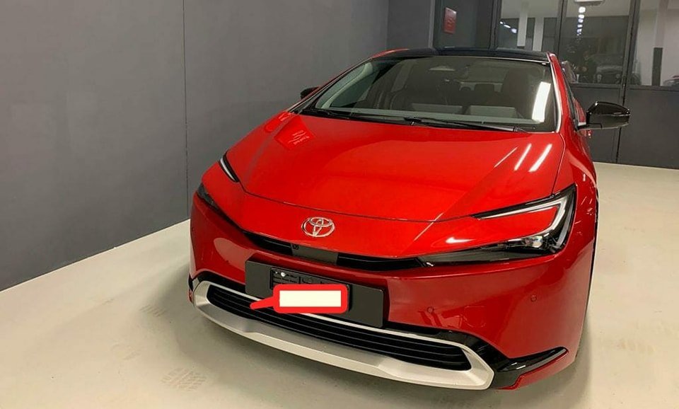 TOYOTA Prius 2.0 Plug-In-Hybrid Premium 2024