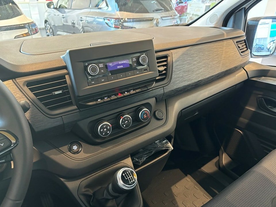 RENAULT Trafic 2.0 Blue dCi 130 Advance L1H1 NEUF 2024