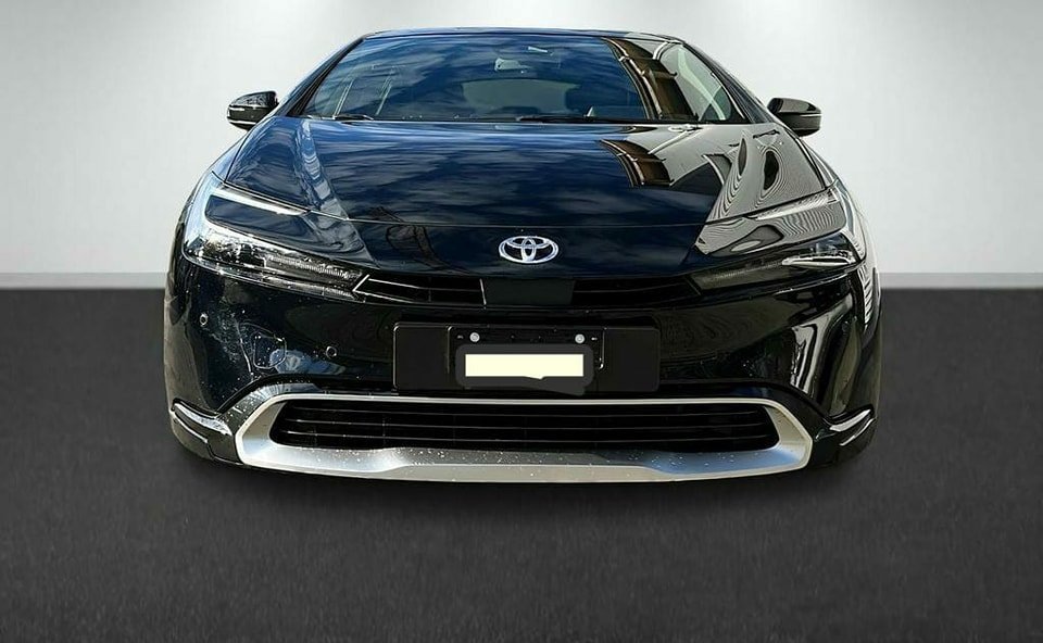 TOYOTA Prius 2.0 Plug-In-Hybrid Style 2024