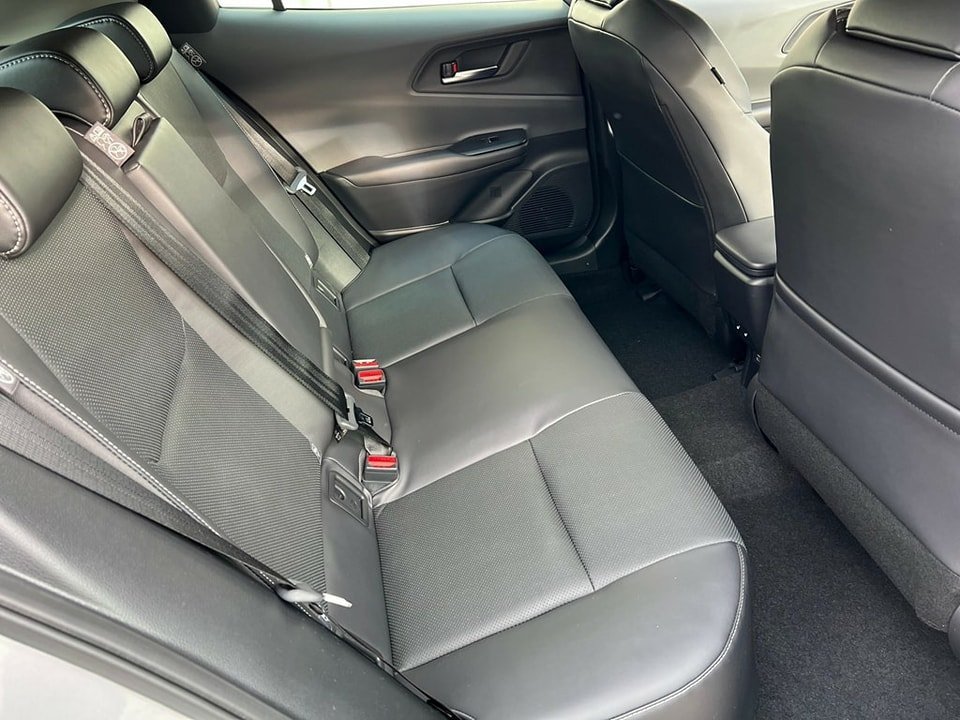 TOYOTA Prius 2.0 Plug-In-Hybrid Premium 2024 NEUF