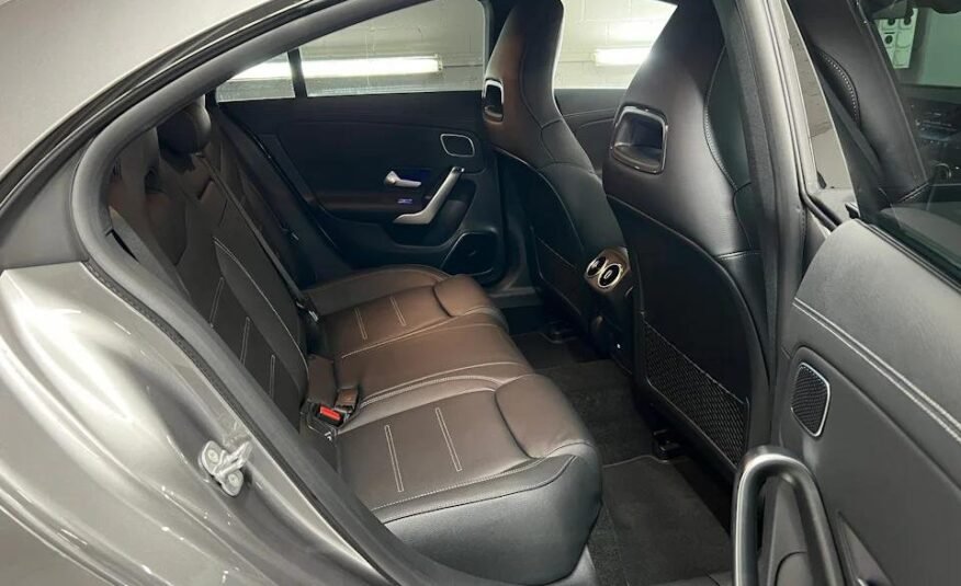 Mercedes-Benz CLA-Klasse CLA 35 AMG 4m