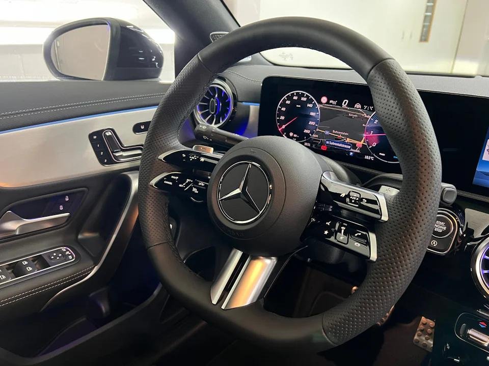 Mercedes-Benz CLA-Klasse CLA Shooting Brake 250 4Matic 7G-DCT AMG Line