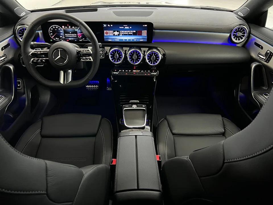 Mercedes-Benz CLA-Klasse CLA Shooting Brake 250 4Matic 7G-DCT AMG Line