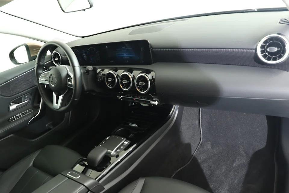 Mercedes-Benz CLA-Klasse A 200 4Matic Progressive 8G-DCT