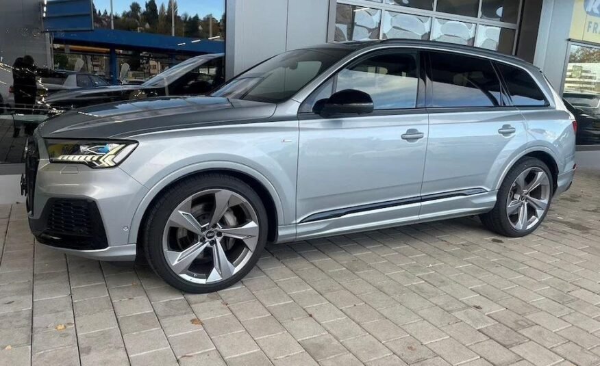 Audi Q7 55 TFSI qu*S-Line/7-Plätzer/S-Sitze