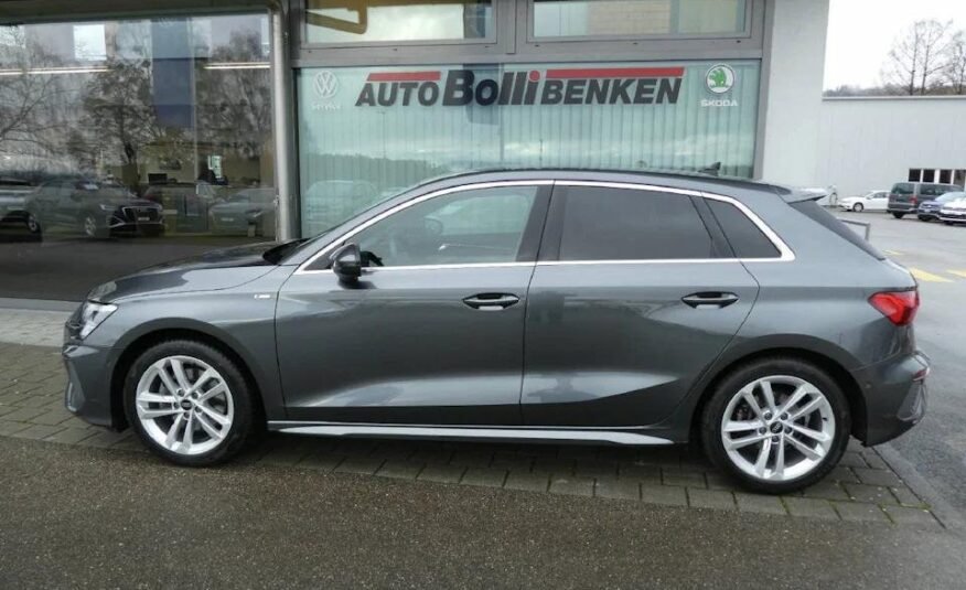 Audi A3 Sportback 2.0 40 TFSI S Line quattro S-Tronic
