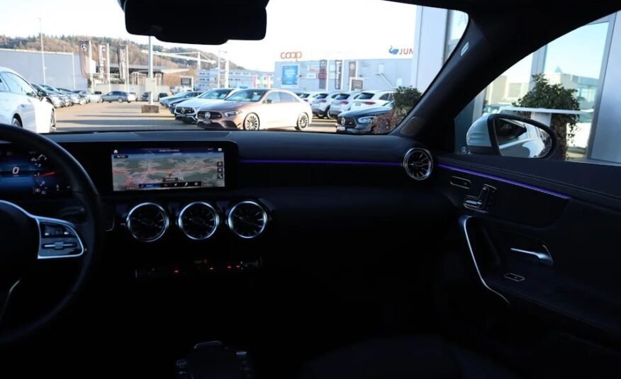 Mercedes-Benz CLA-Klasse CLA Shooting Brake 180 7G-DCT Progressive