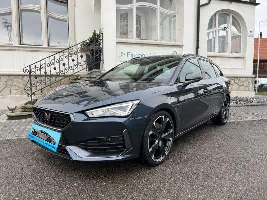 SEAT Leon ST 2.0 TSI VZ DSG 4D