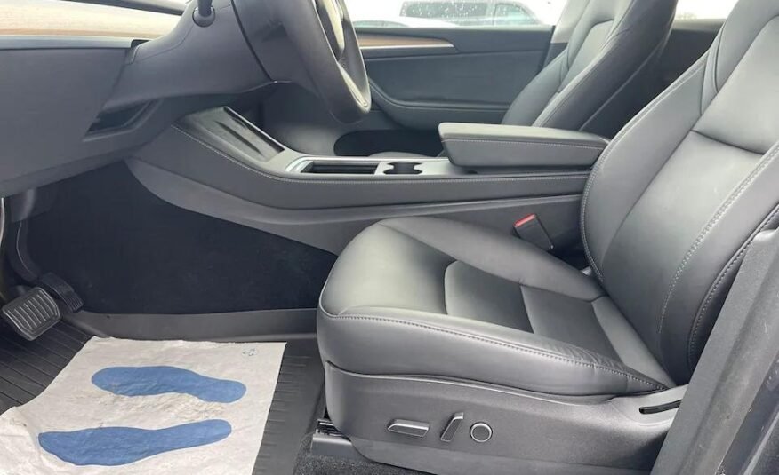 Tesla Model Y Long Range