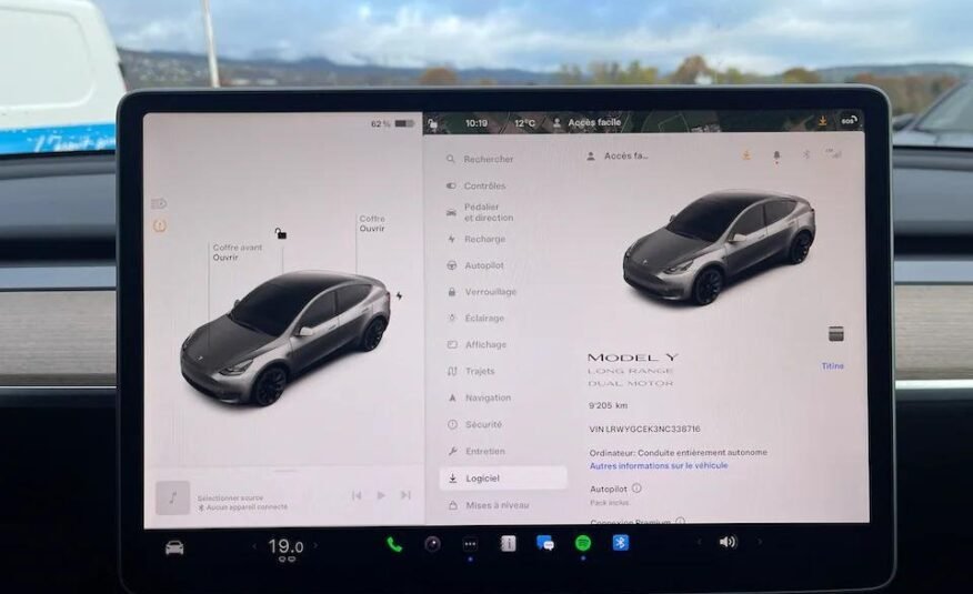 Tesla Model Y Long Range