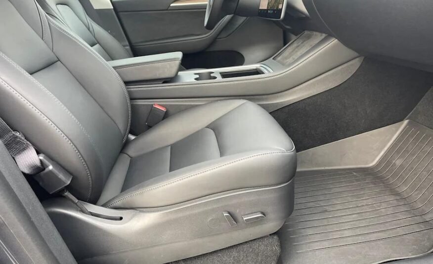 Tesla Model Y Long Range