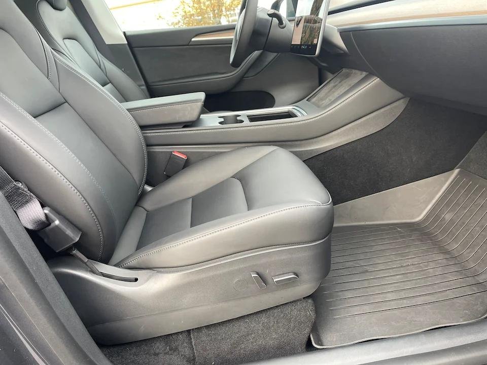 Tesla Model Y Long Range