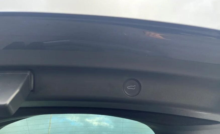 Tesla Model Y Long Range