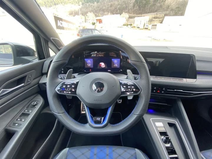 VW Golf VII 2.0 TSI R 310 DSG 4motion
