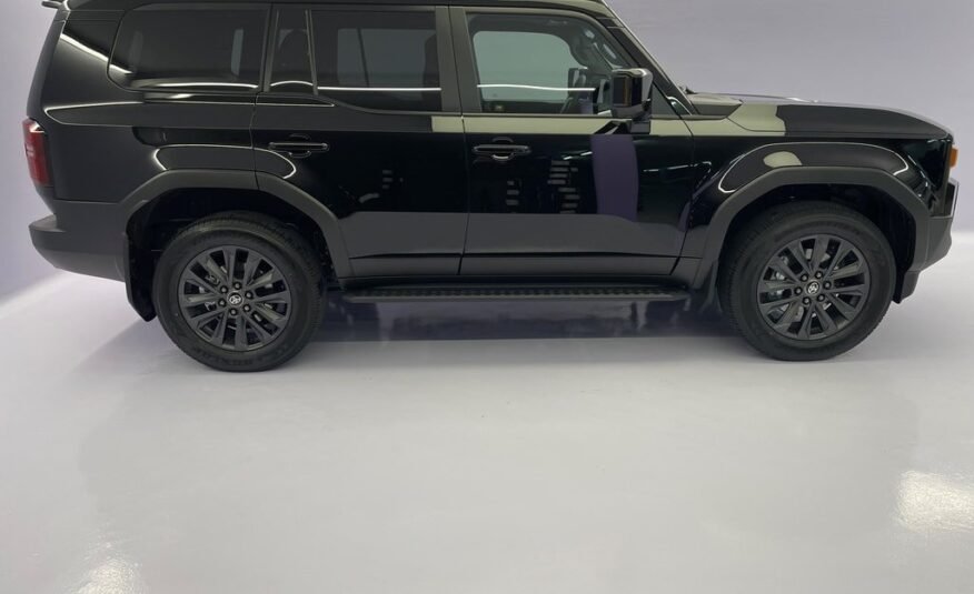 TOYOTA Land Cruiser 2.8 D 230 Invincible AWD