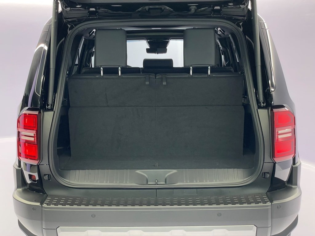 TOYOTA Land Cruiser 2.8 D 230 Invincible AWD